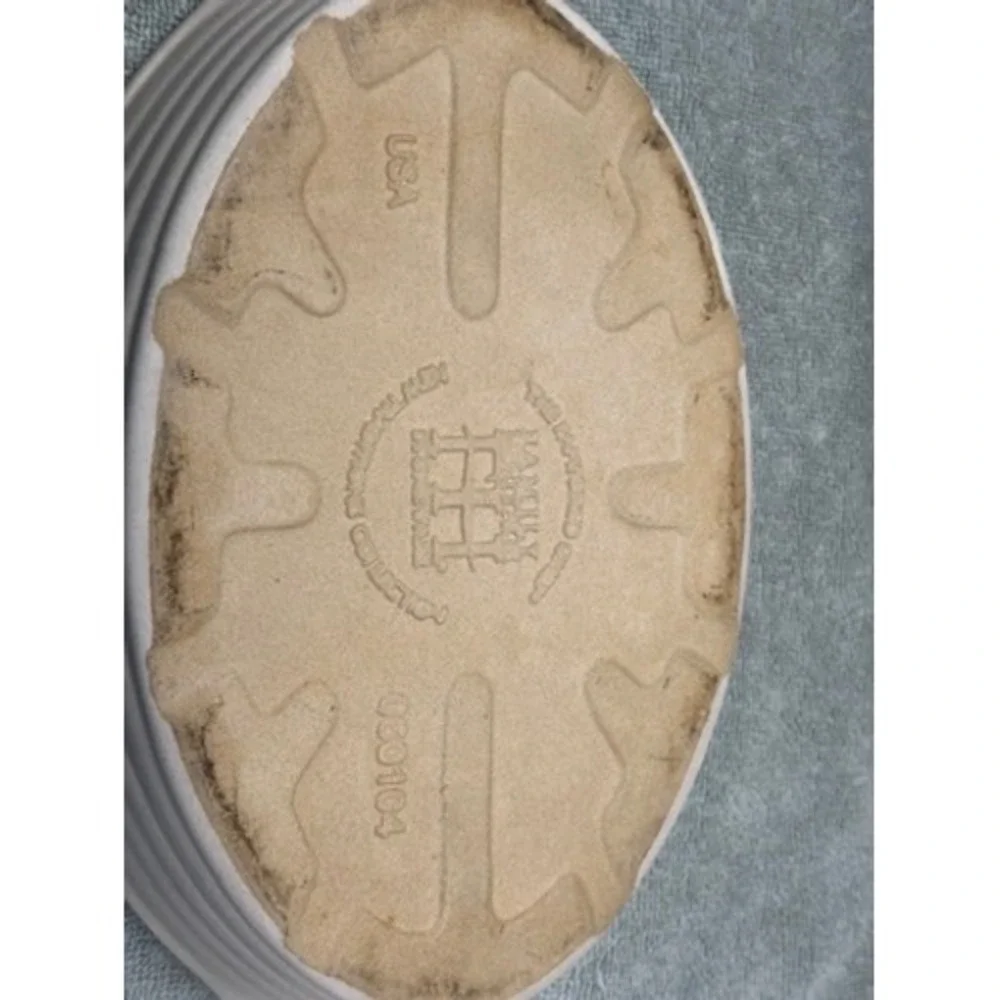 Pampered Chef Vanilla Oval Baker Stoneware 030104 Family Heritage Collection USA